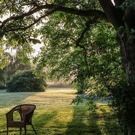 بيت للعطل Einer Malerin