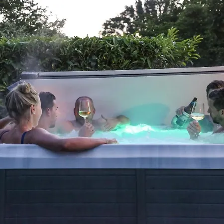 Einer Malerin بيت للعطل *